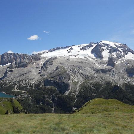 Hotel Garni Il Cirmolo Rocca Pietore Exteriör bild