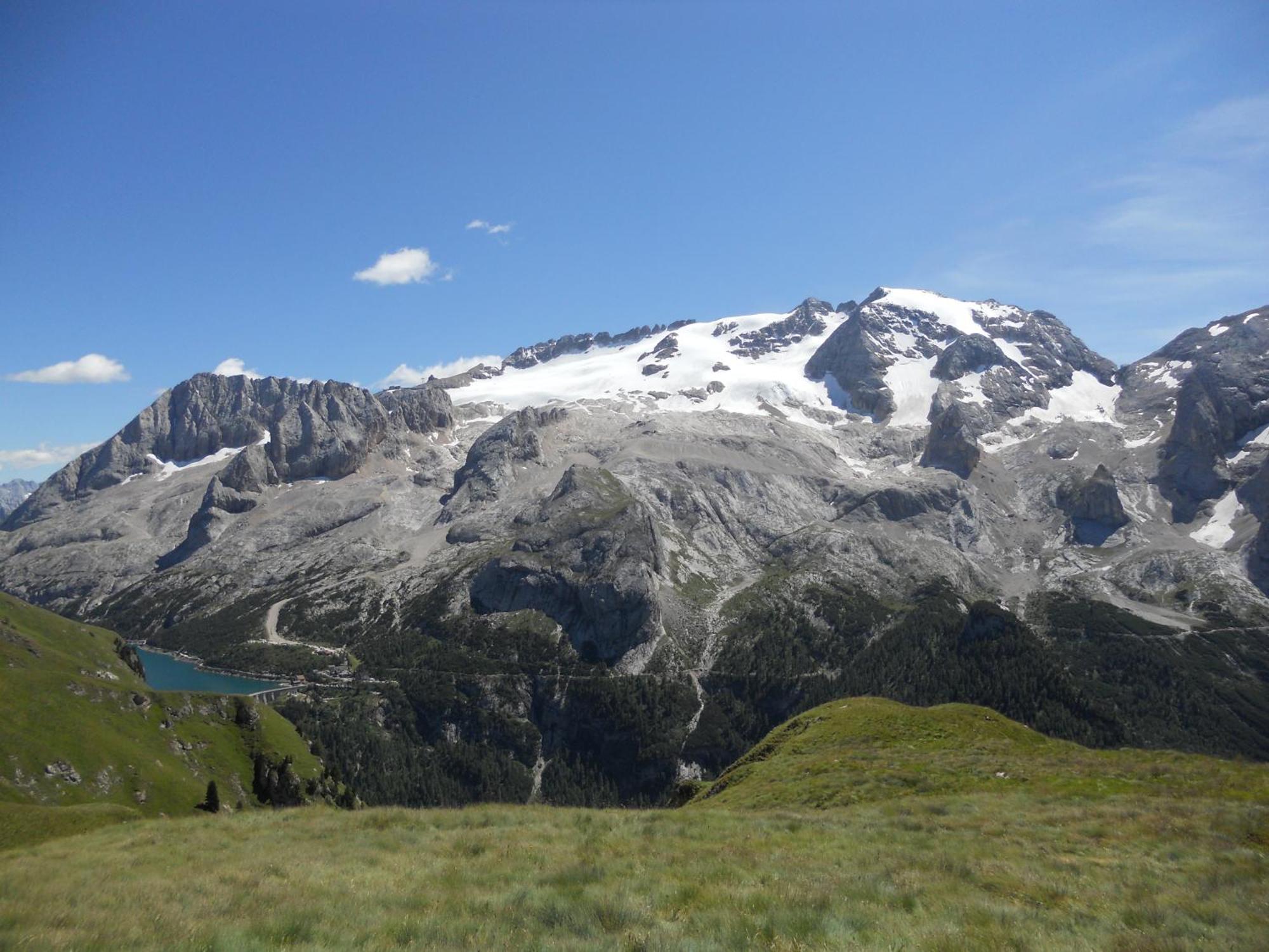 Hotel Garni Il Cirmolo Rocca Pietore Exteriör bild